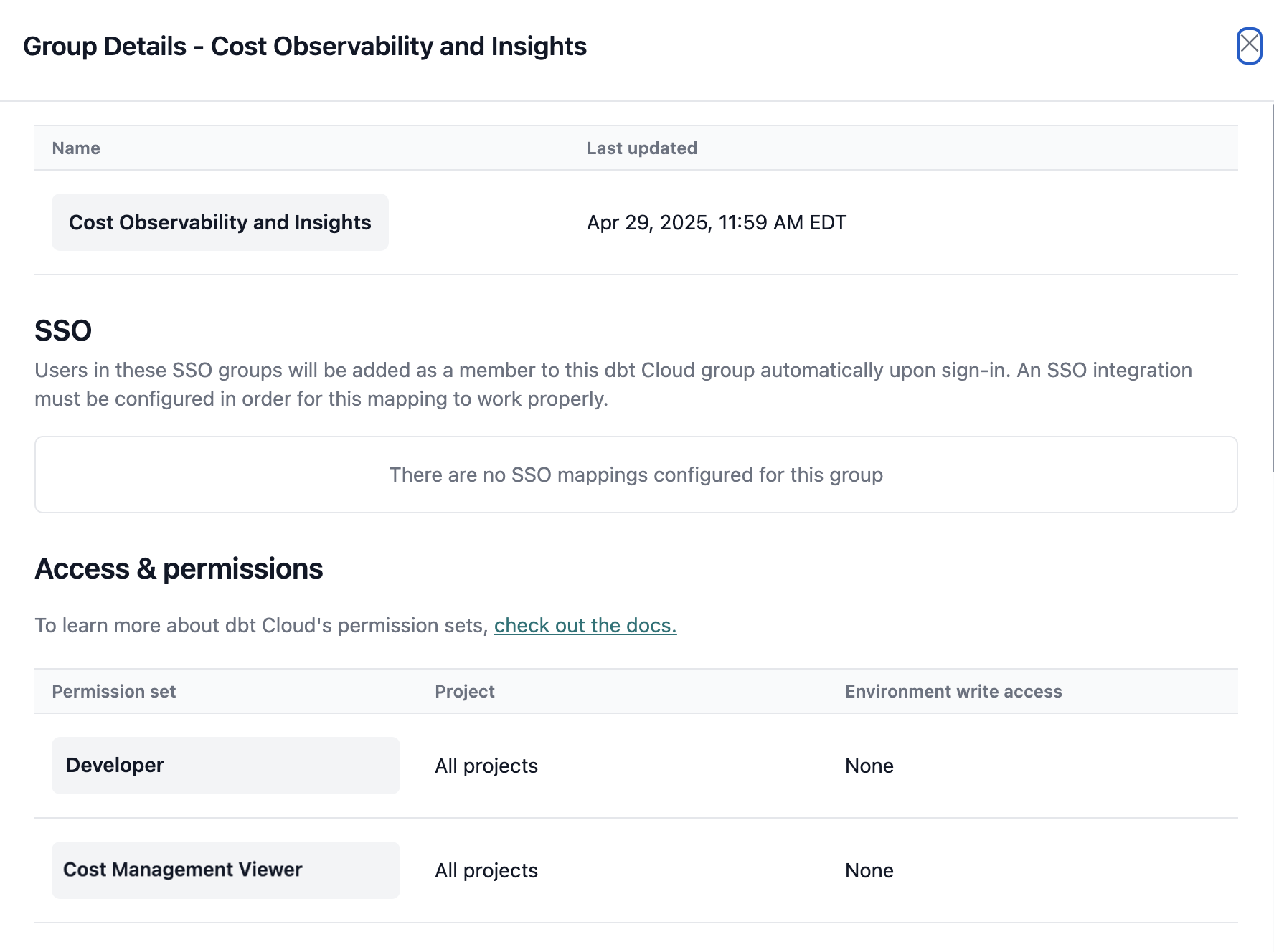 The Cost Management Viewer role assigned to a group.